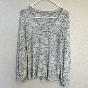 Women’s long sleeve gray and white Express top size medium.